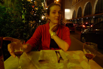 First night and were a bit dissapointed with our hostel, which in the the end wasn´t so bad. Dinner was red wife, pizza and pasta, predictably
