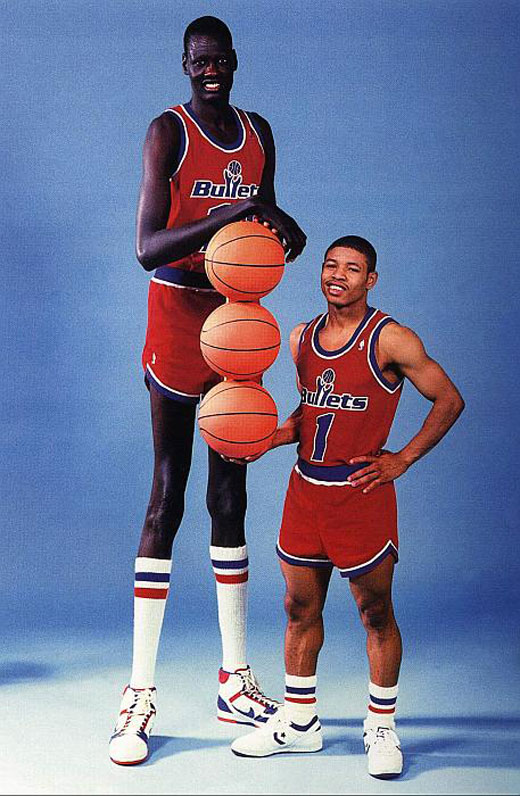 Manute Bol (1962-2010) Manute Bol (1962-2010)