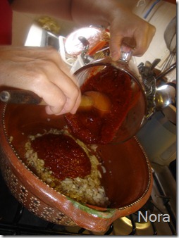 Añade la salsa licuada Añade la salsa licuada