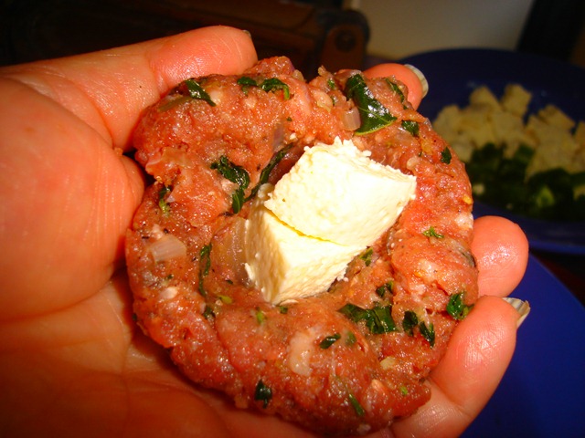 [RELLENA LAS ALBONDIGAS CON QUESO[6].jpg]