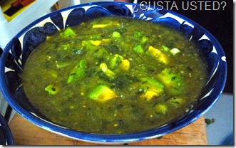 SALSA VERDE CON AGUACATE SALSA VERDE CON AGUACATE