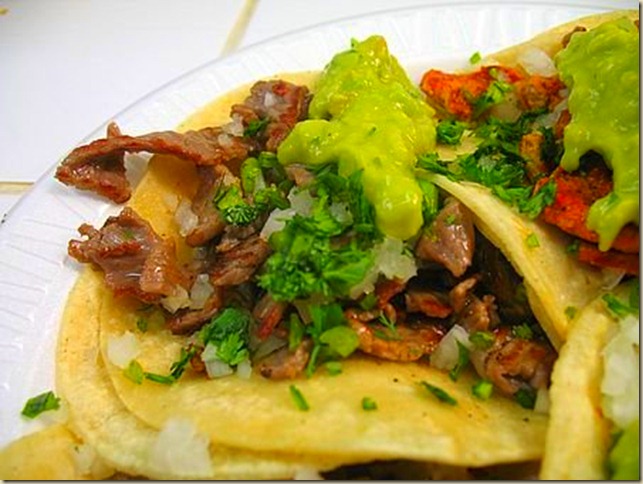 TACOS DE CECINA Y AL PASTOR TACOS DE CECINA Y AL PASTOR