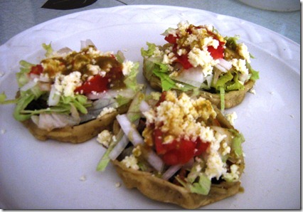 SOPES DE CARNE (3) SOPES DE CARNE (3)