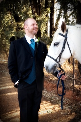 Groom with horse - Joretha Taljaard Wedding Photography