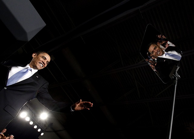 [obamamirrorsend[4].jpg]