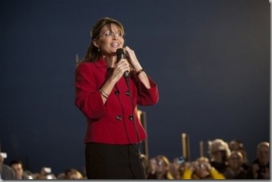 Sarah Palin Talks to Crowd in Grand Rapids