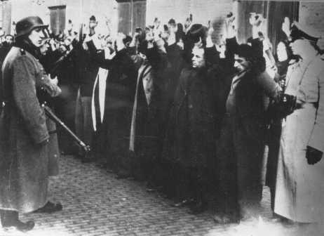 [nazis4.jpg]