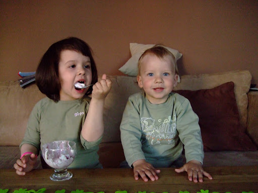 http://lh6.ggpht.com/_DeQzx1pfd1Q/SglgorA-_UI/AAAAAAAAJDA/NJWwjxcPmFY/s512/DSCF5484.JPG