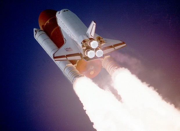 [Space-Shuttle-Atlantis-121[2].jpg]