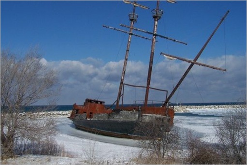 Amazing Above-Water Shipwrecks_7