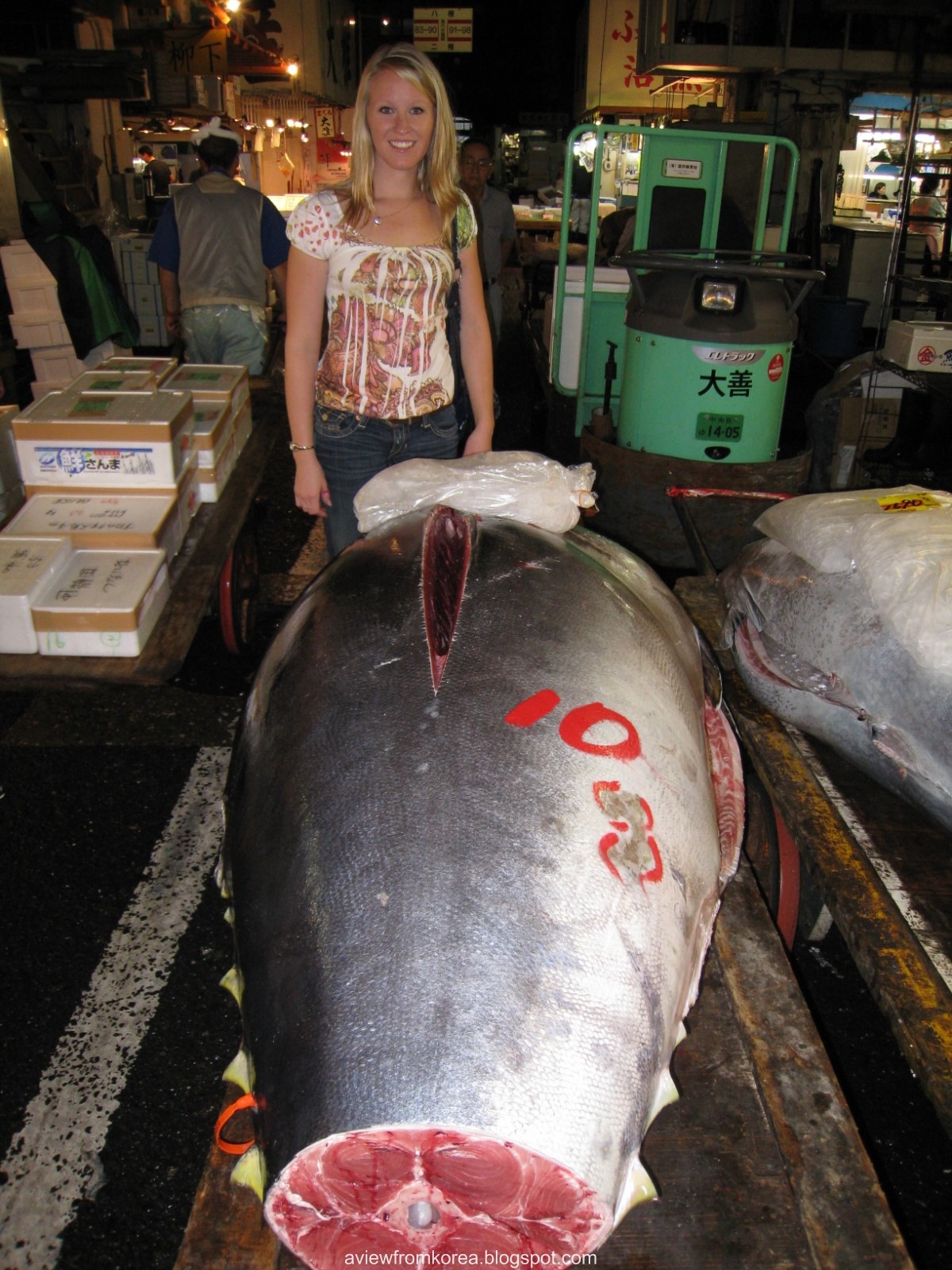[Tsukiji Fish Market_14 [1600x1200][2].jpg]