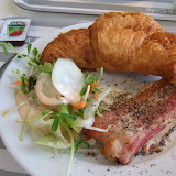 20091104 IKEA breakfast