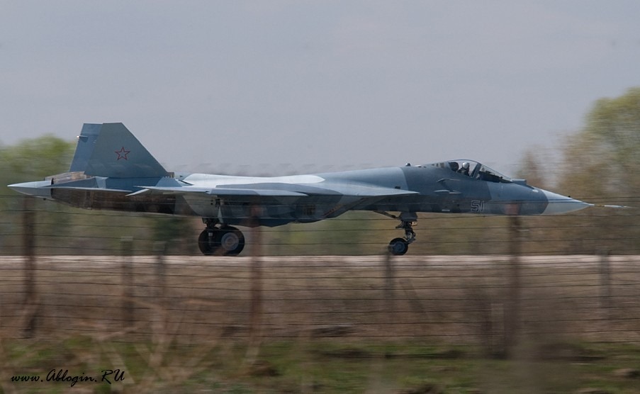 [20101225_India_Russia_PAKFA_FGFA_082[2].jpg]