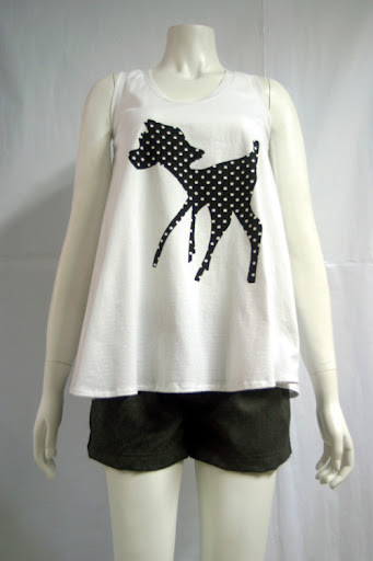 "Who Killed Bambi?" White A-line cotton tank top. MPTS0409-002 S$ 36.90 PTP:17" STH: 25"