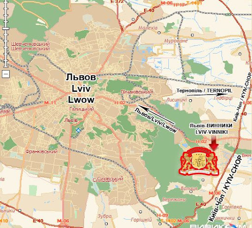 Львів і готель 