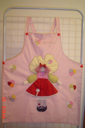 http://lh6.ggpht.com/_E8BNaF8lKyk/SCkEwGEcMvI/AAAAAAAADZg/SD7aTJY1GIE/s512/Avental%20Anjo.JPG
