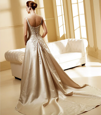 Modelo Melaza - Colección Satin - La Sposa 2008