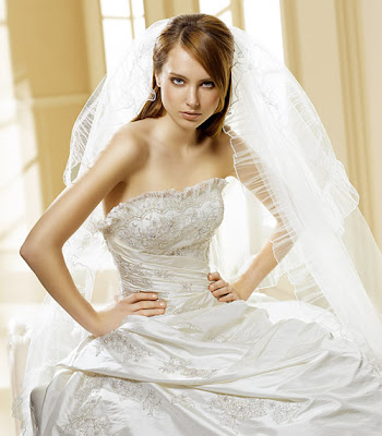 Modelo Merida - Colección Taffetas - La Sposa 2008