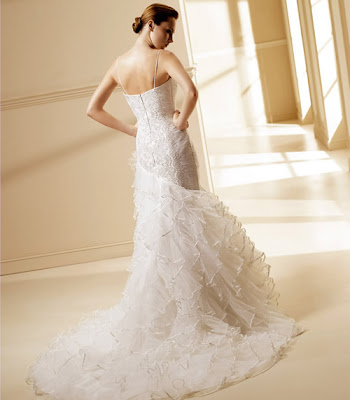 Modelo Mimosa - Colección Ruffles - La Sposa 2008