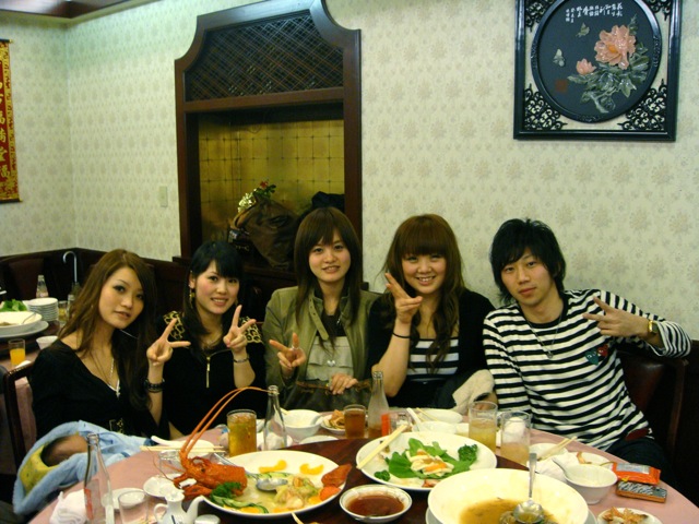 http://lh6.ggpht.com/_EOFarVdN9qU/Sa5yk6Q0xrI/AAAAAAAACjI/HPYLkN8hDqc/s800/DSC00209.jpg