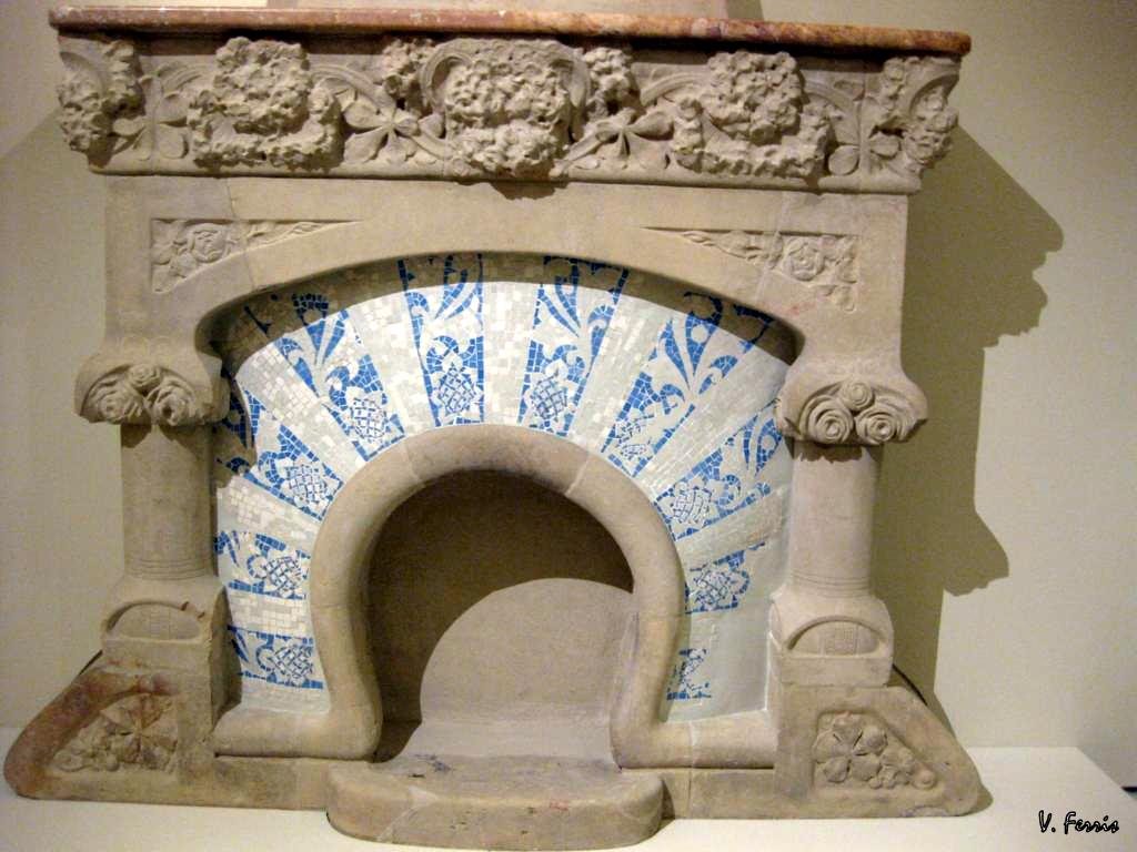 Chimenea de Casa Macià, Lleida - Barcelona Modernista