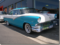 ---1956-ford-fairlane-victoria-88-lrg