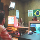 Pr. Arlindo prega na rádio da cidade