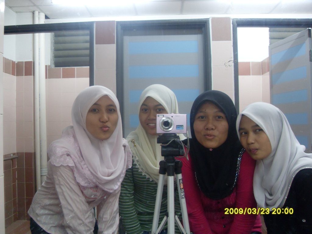 [Copy+of+SDC17678.JPG]