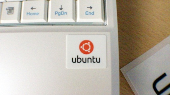 Ubuntu Sticker on my EeePC
