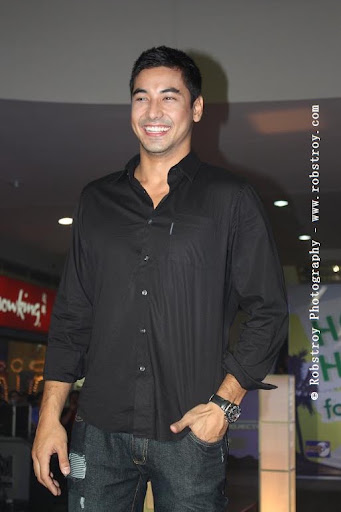 Akihiro Sato for Penshoppe at SM City Cagayan de Oro