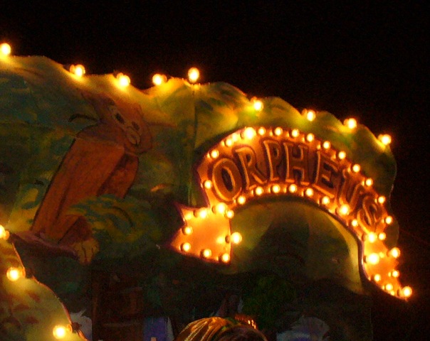 [Mardi Gras 2010 Beau Rivage 2010 Best Chicken Thighs 024[6].jpg]