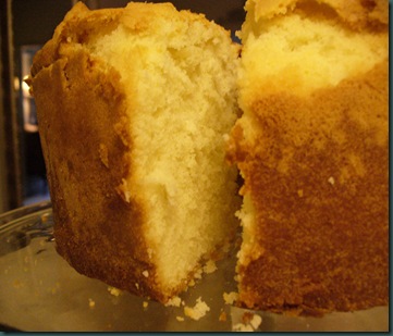 Nells cold oven pound cake 001