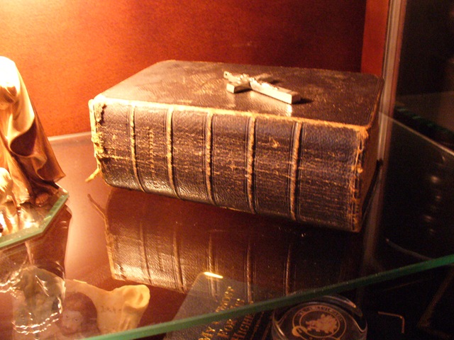 [Misc Sept. 2009 041[5].jpg]