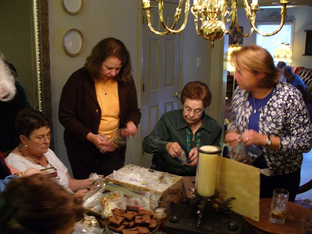 [CindyandSusiesvisit20090734.jpg]