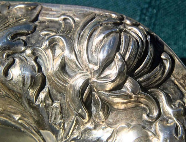[gorhamchrysanthemumbowl35.jpg]