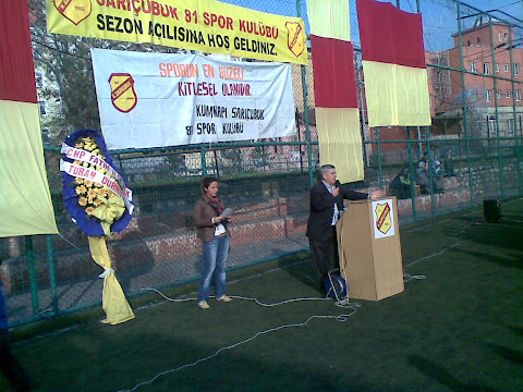 Kumkapı Sarıçubuk 81 Spor Kulübü 2010 - 2011 Sezon Açılışı ( 21.11.2010 ) Resmi Büyük görmek için lütfen Resimin üzerine tıklayınız...