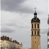 En arrivant place bellecour.