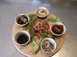 A Beeses Picky Platter