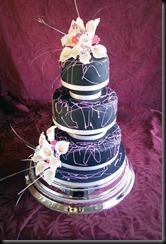 Black-wedding-Cake