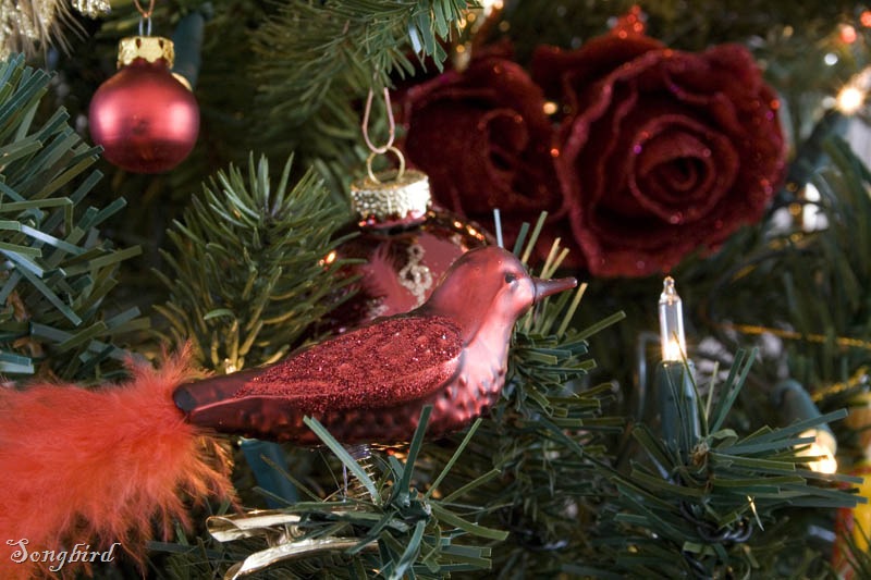 [bird ornament[9].jpg]