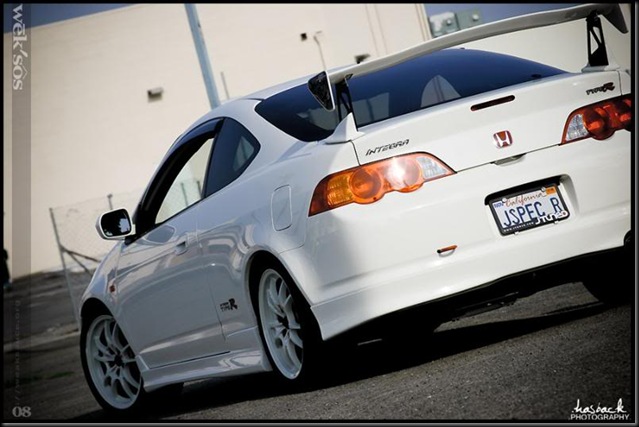 White DC5 back White DC5 back
