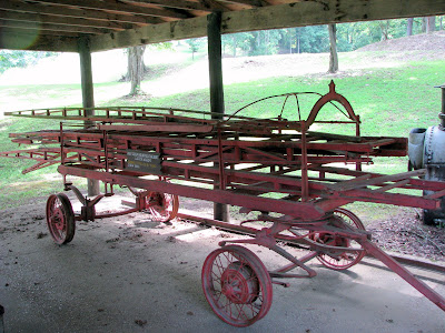 Reaaaaly old fire truck/wagon - 1890