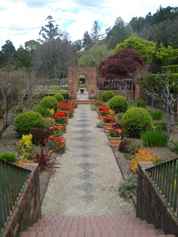 [Dandenong Ranges-City 009[4].jpg]