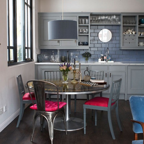 [HousetoHome.Rosaaccent[2].jpg]