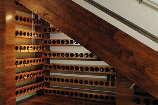 [Freshome, Utrymmet under trappan 2[4].jpg]