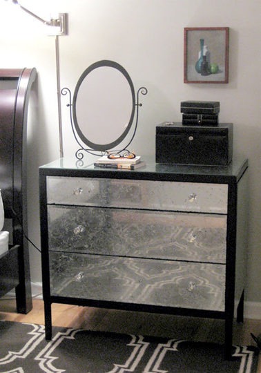 [Byr-i-silver-Apartment-Therapy4.jpg]