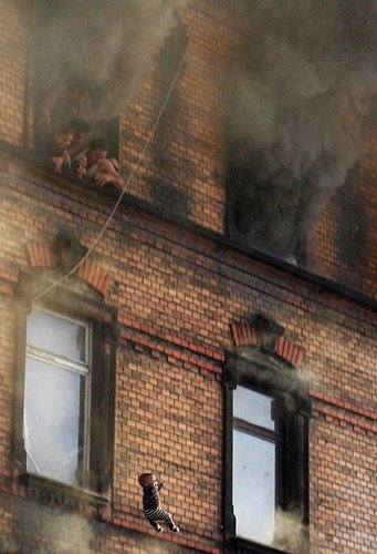 [2008-MSNBC-Photos-19.jpg]