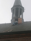 In de nok van de kerk werden ook foto's genomen!