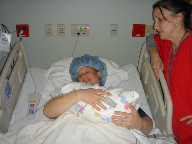 [Baby Benjamin Paul Kueter Day 1 021[3].jpg]