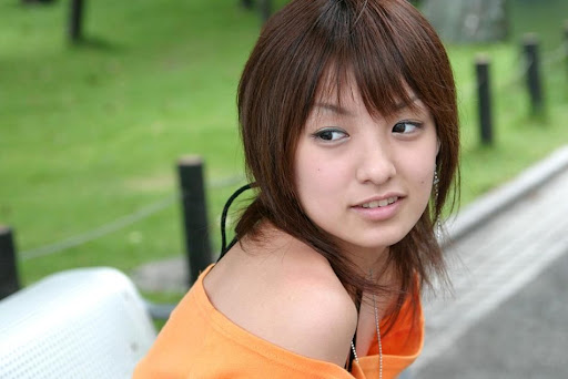 akina minami sexy asian model.jpg